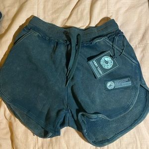 Alphalete Very Terry shorts